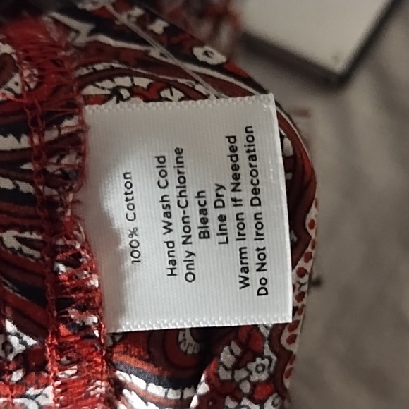 New 2X burgundy blouse by Talbots - Picture 8 of 8